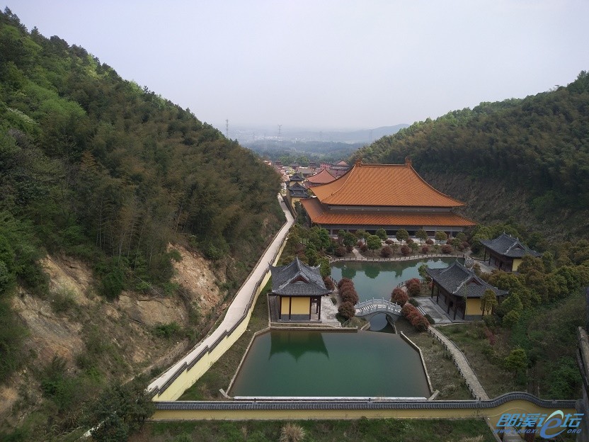 東華山普慧寺